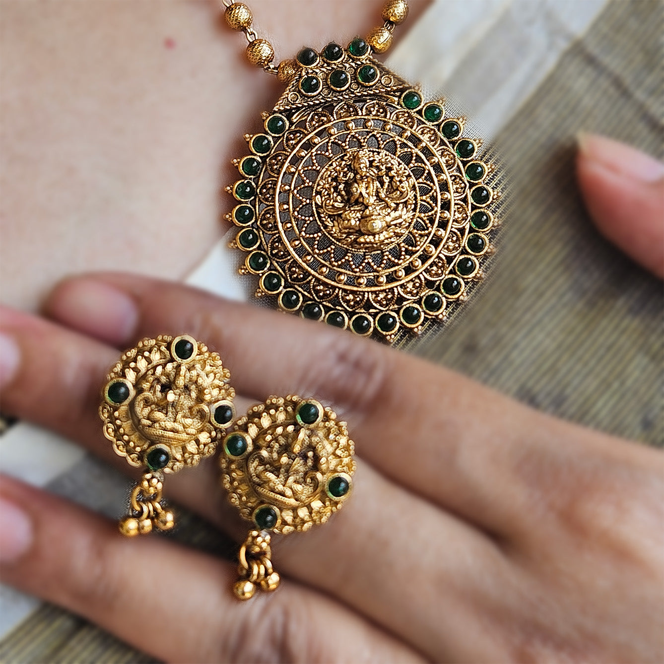 Haram - Lakshmi pendant with earrings