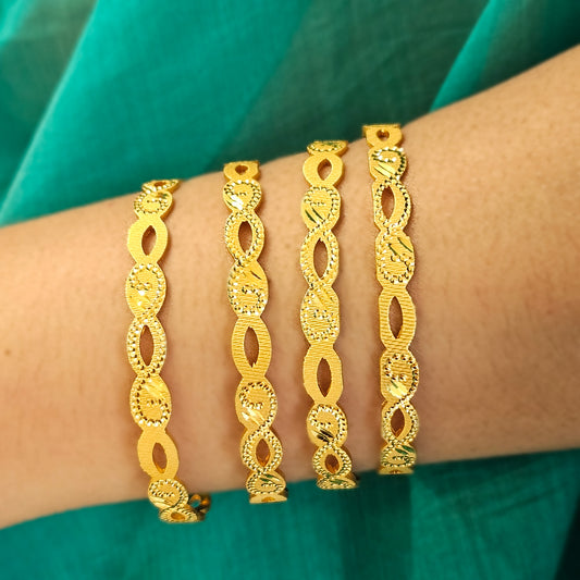 Bangles set of 4 Size: 2.4