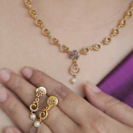 Gold plated necklace with earrings - Ruby and emerald stones