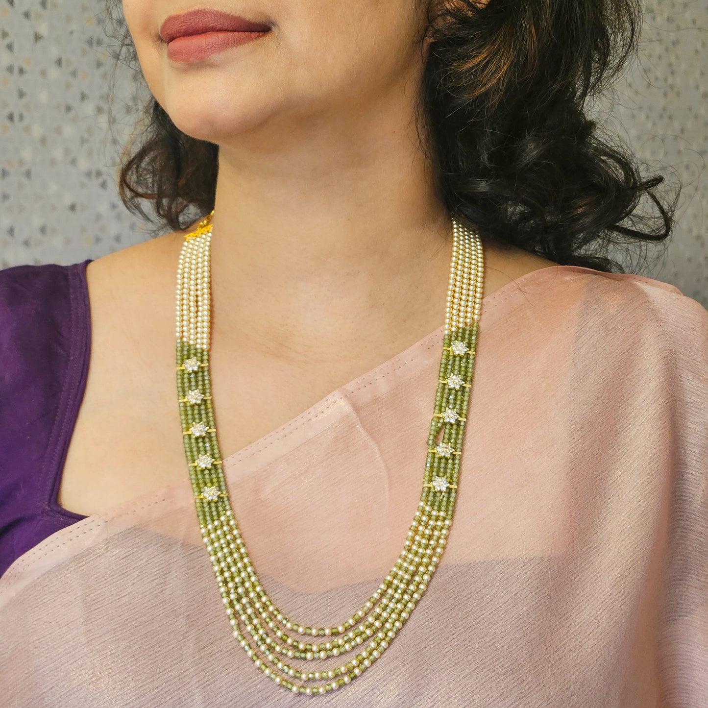 Layered Pearl chain with Kubic Zirconia beads - Olive green and White