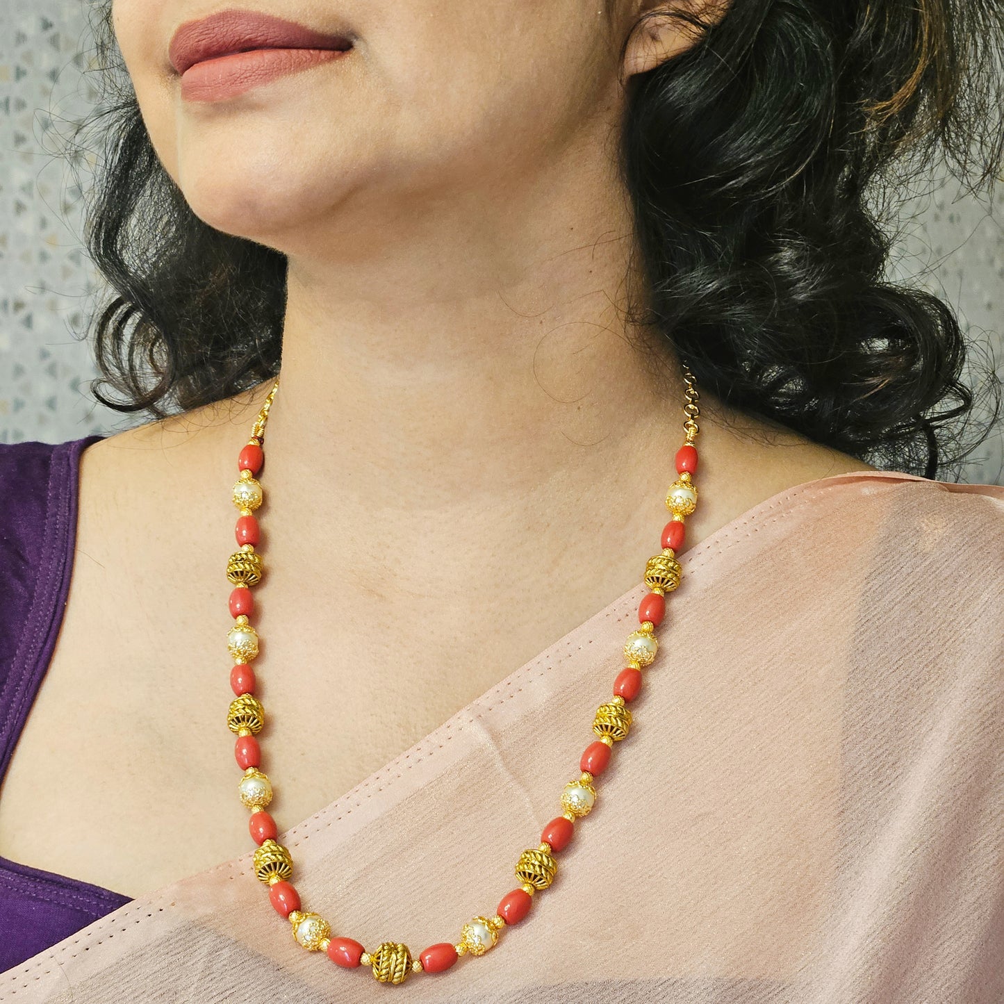 Pearl chin Coral and Golden beads