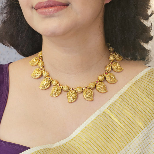 1 Necklace set Mango- Onam