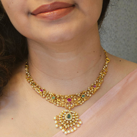 Necklace set Jadau with pearl drops, ruby and emerald - Non idol