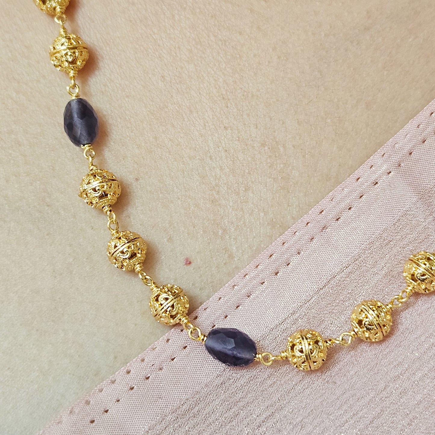 Pearl chain Purple and Golden
