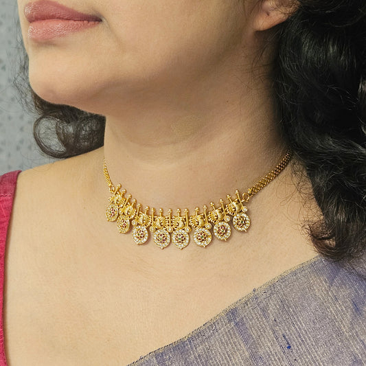 1 Choker Mayuri
