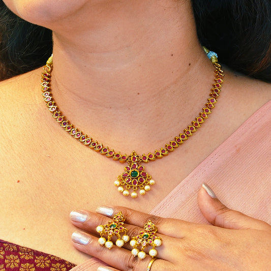 Attige Ruby stone