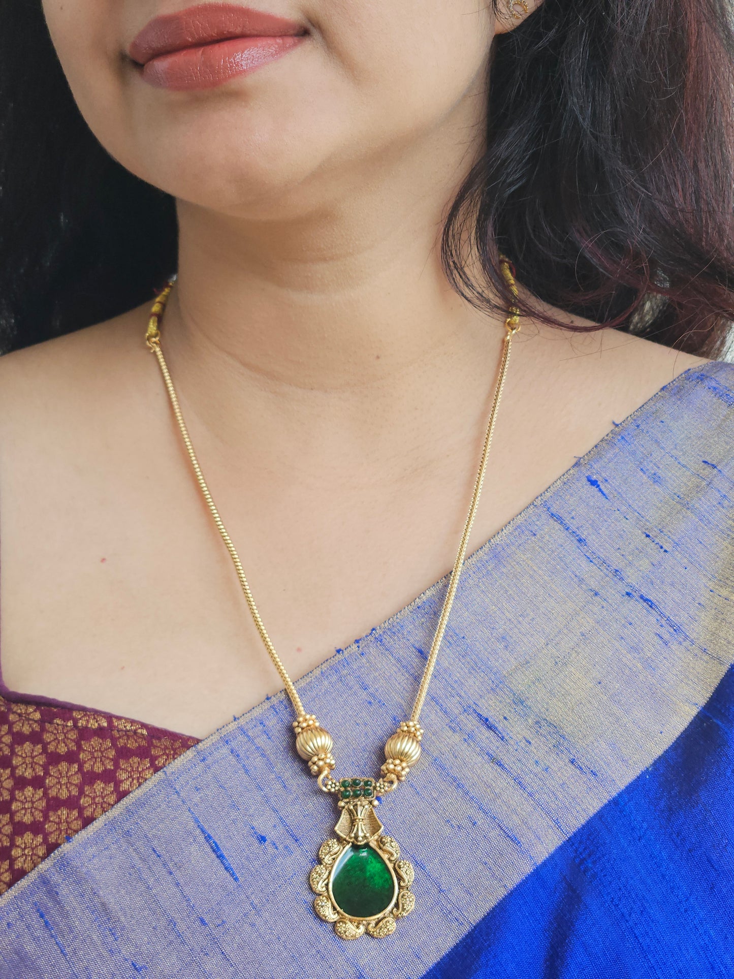 Necklace - long palakka green