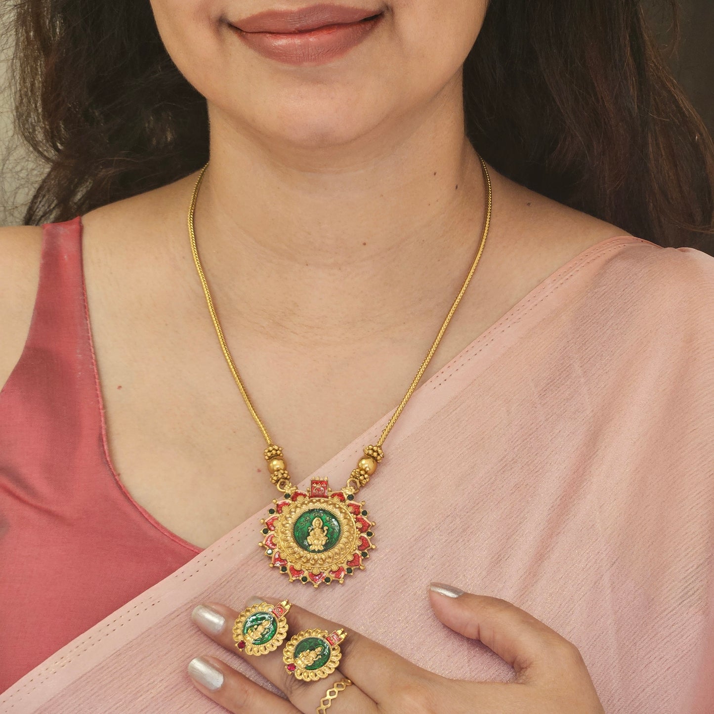 Short haram Lakshmi green