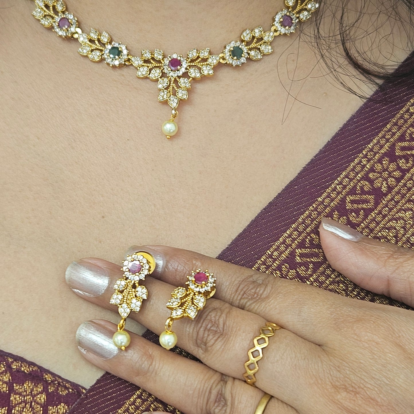 Necklace AD stone multi colour Non idol