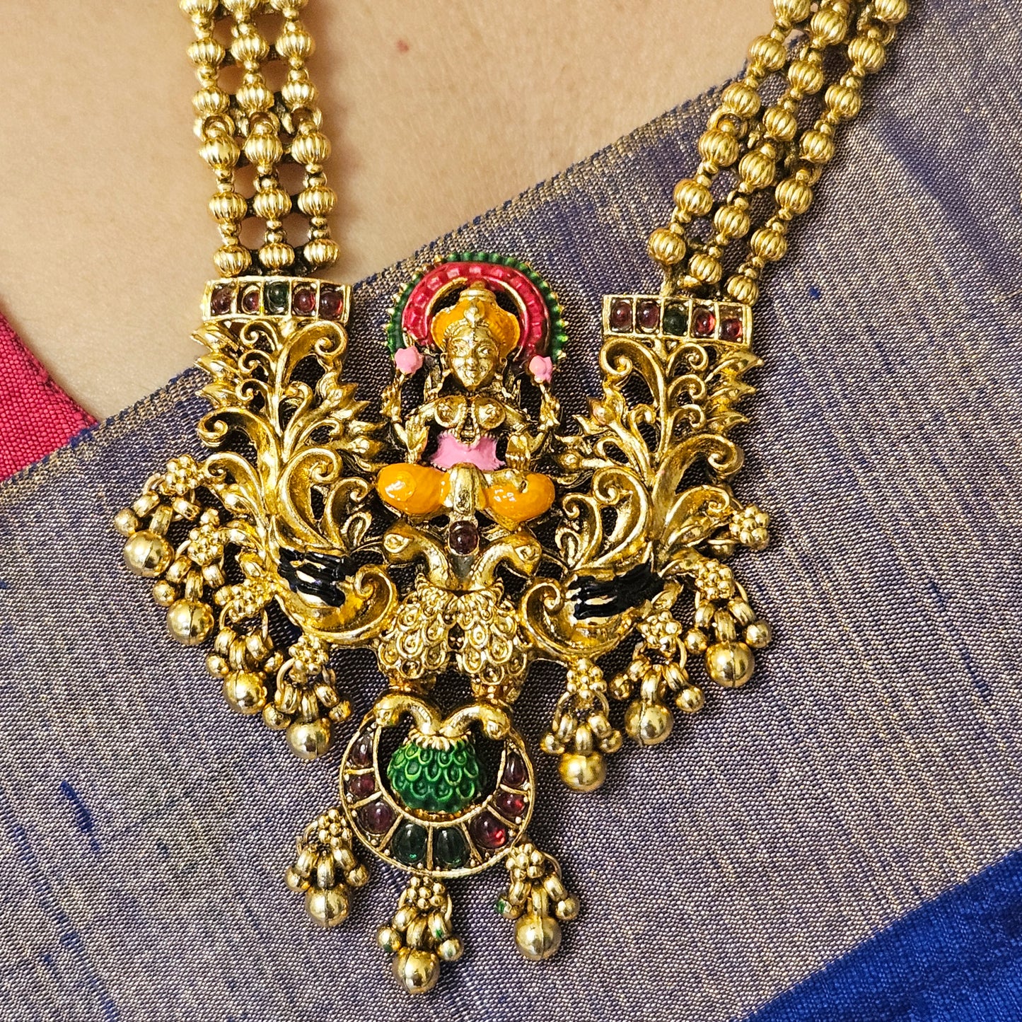 Long haram Lakshmi