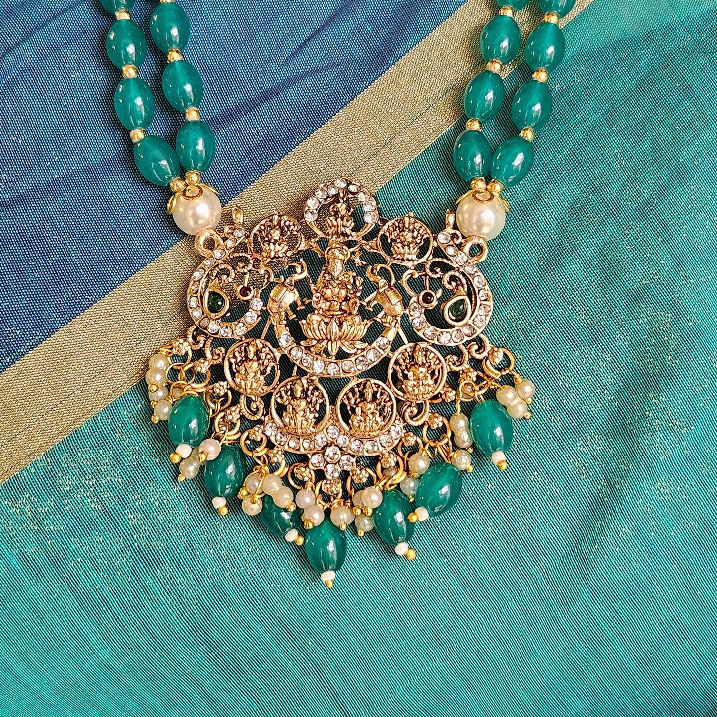 Ashthta Lakshmi chain