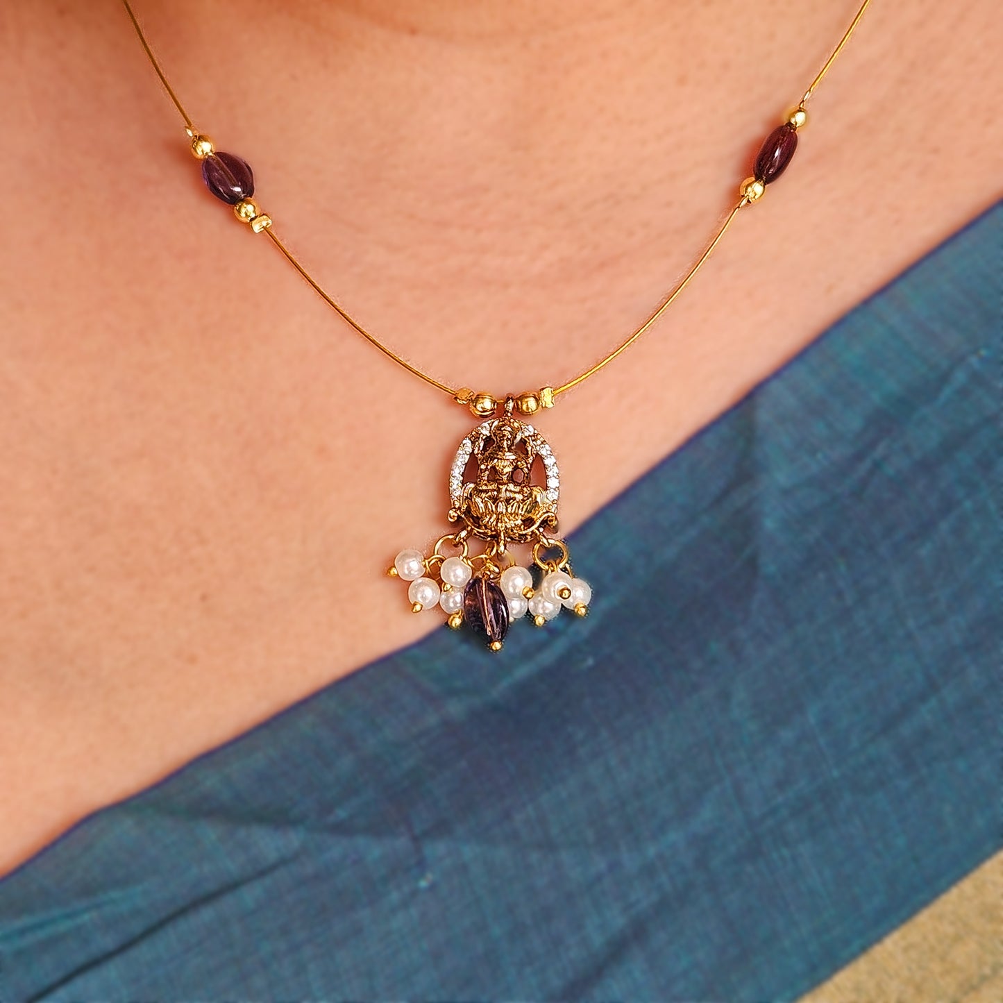 Invisible necklace purple