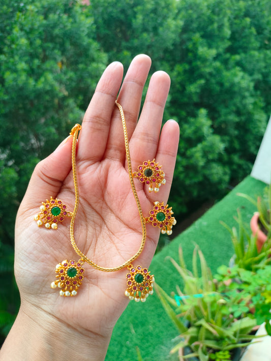 Multi pedant necklace with earrings