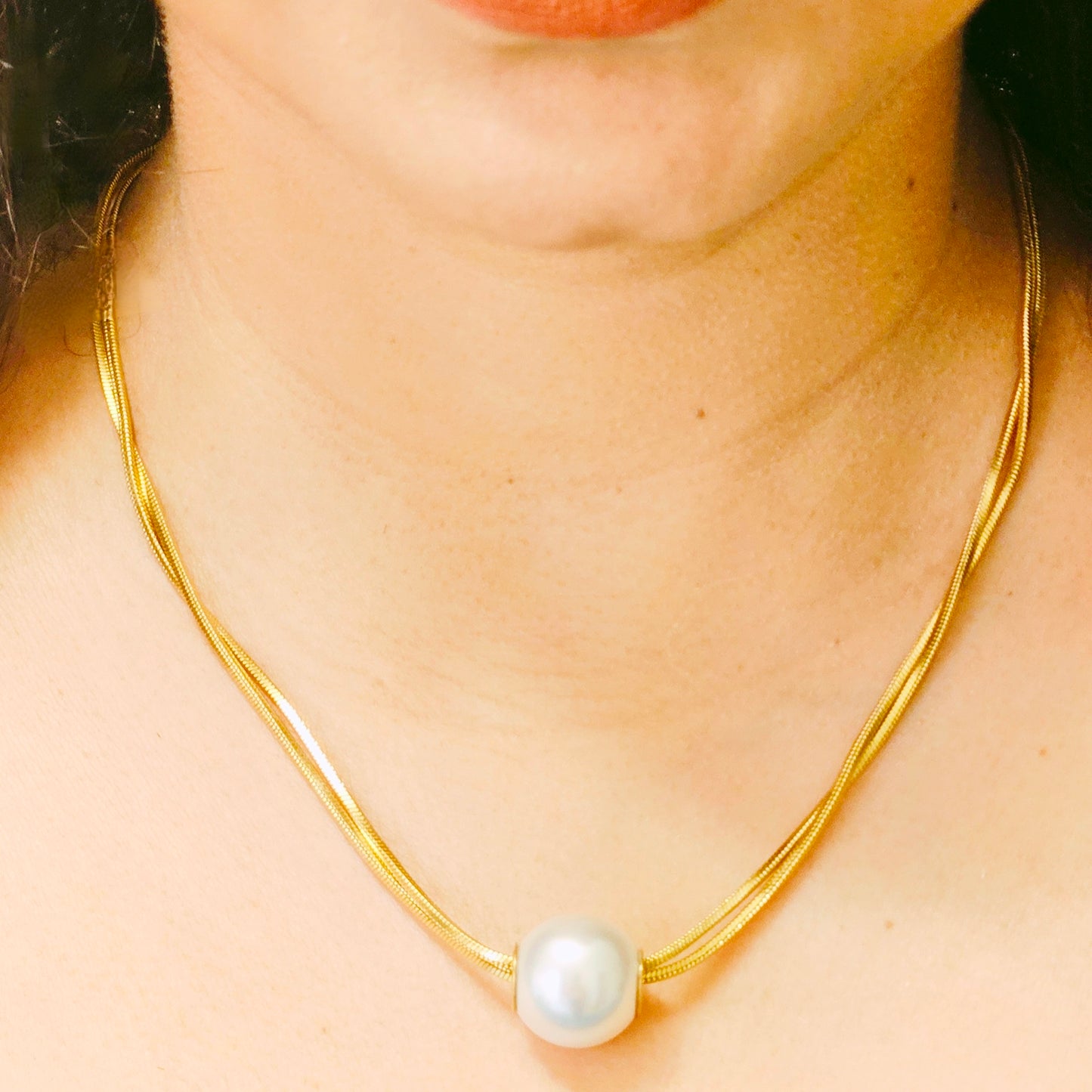 Stainless steel anti-tarnish pearl studded double leayered