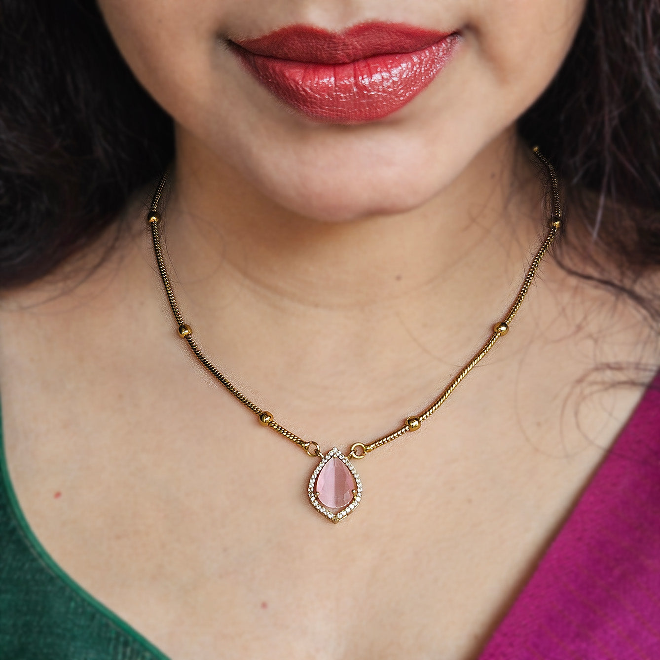 Necklace AD stone pendant