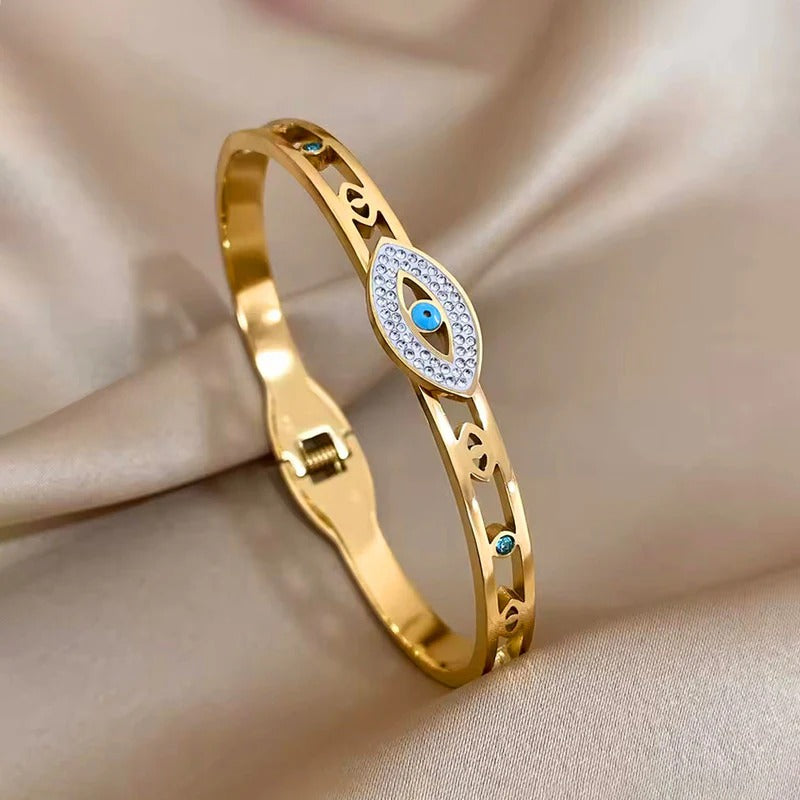 Stainless steel Anti tarnish evil eye bangle