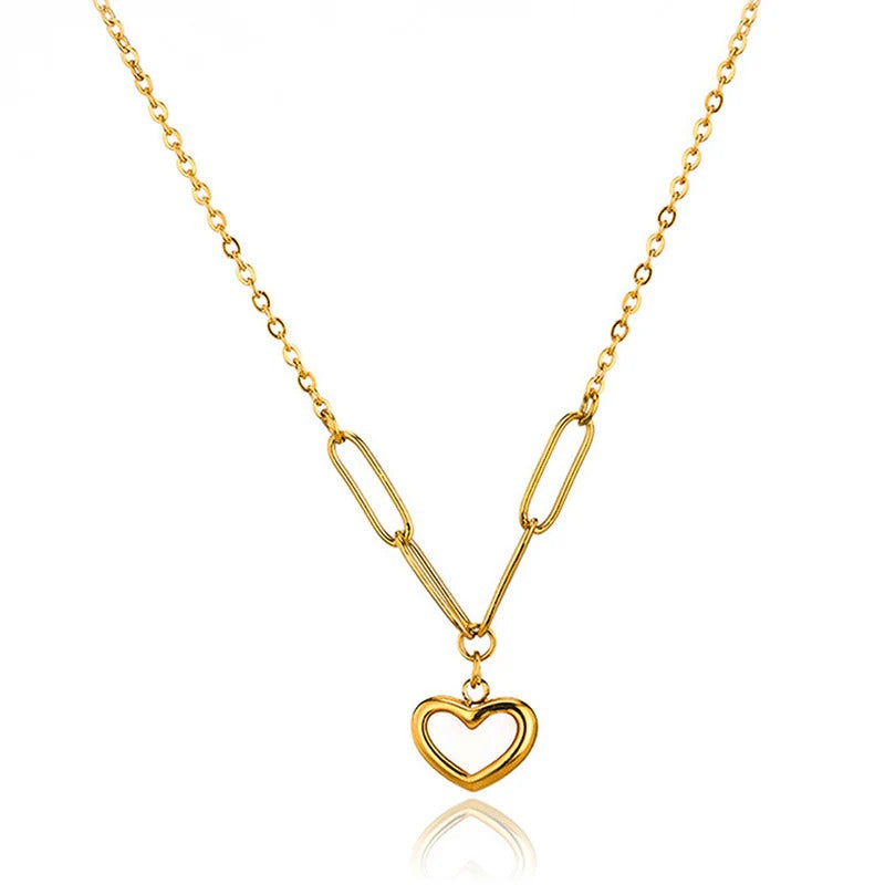 Stainless steel anti tarnish golden chain with small heart shaped pendant - white