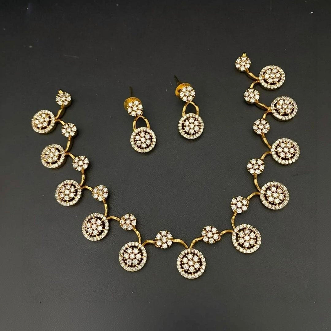 AD Necklace set
