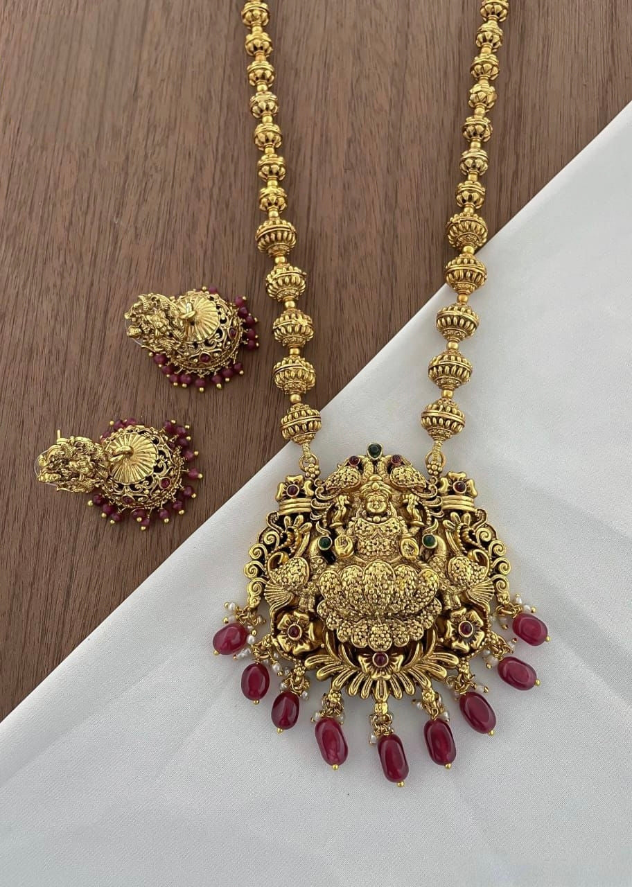 Long haram Lakshmi