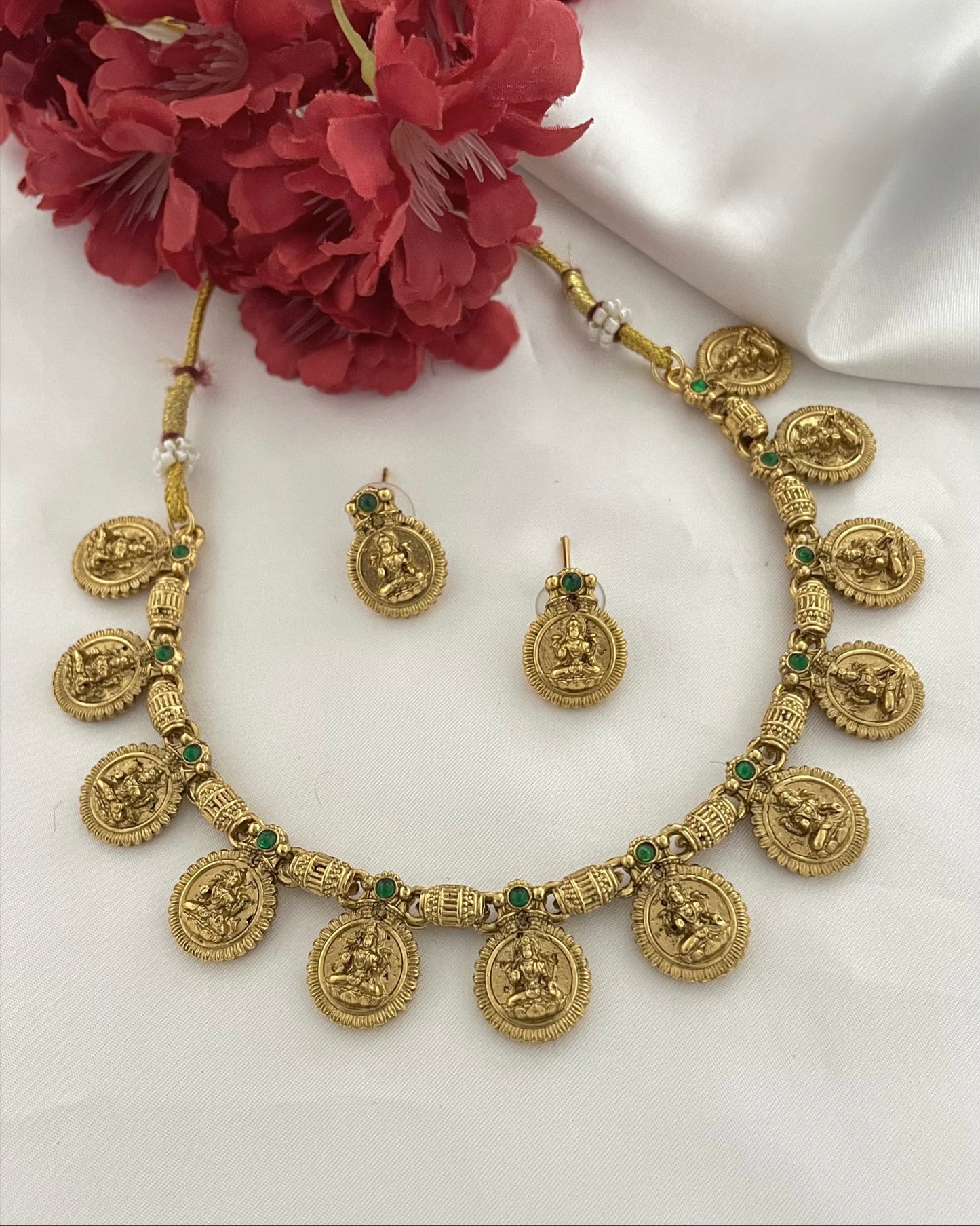 Necklace set coin Lakshmi