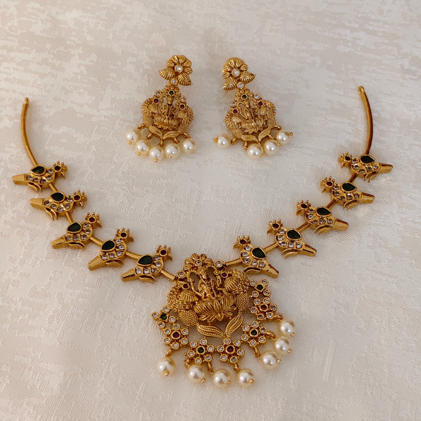 Necklace set Lakshmi pendant bird design