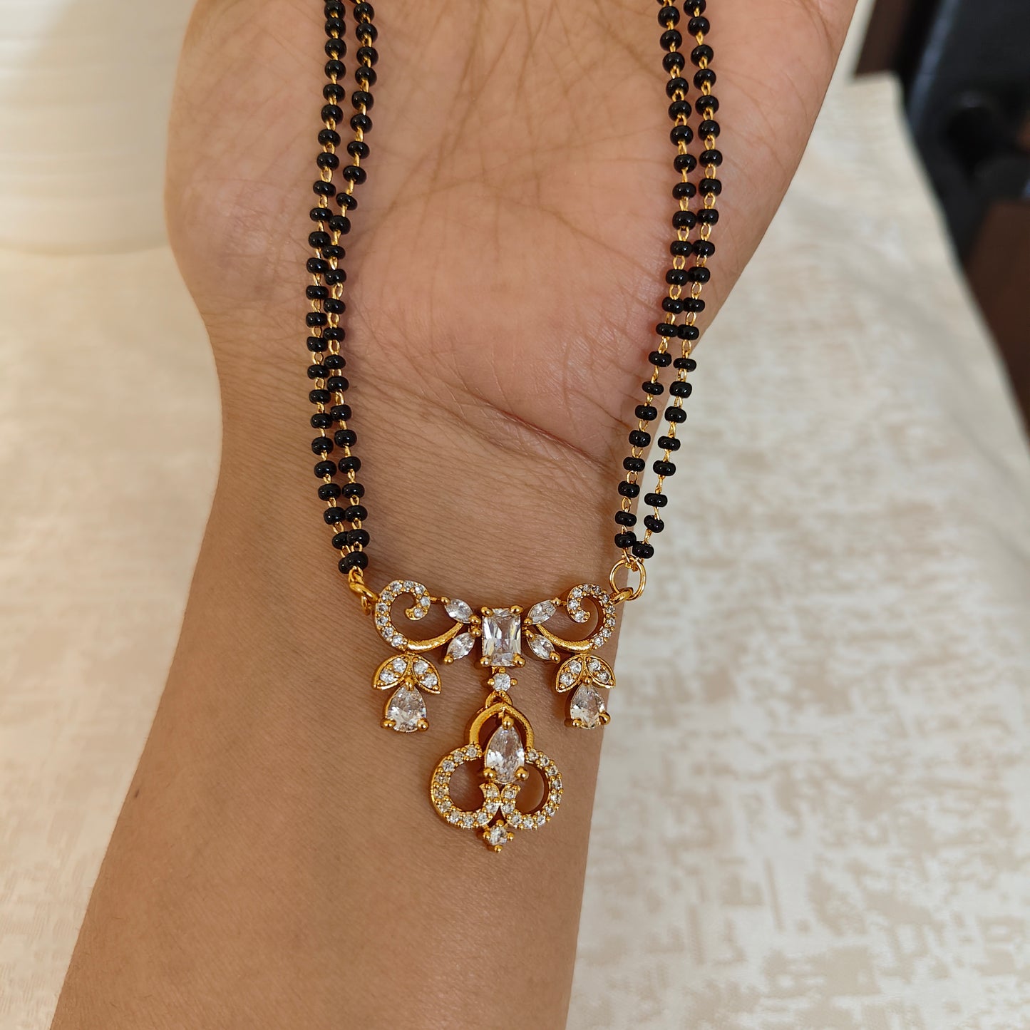 Chain Black bead with AD pendant