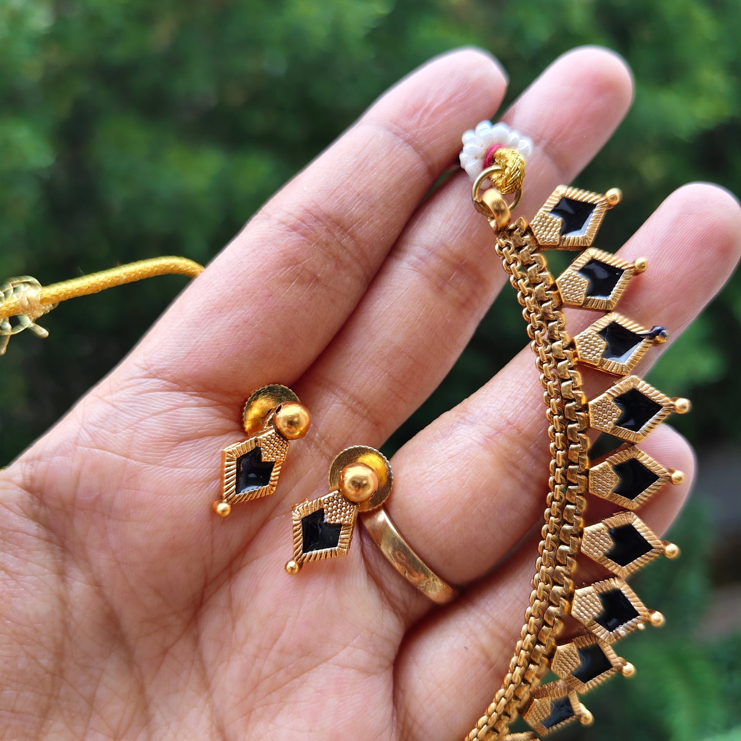 Necklace set Palakka in Black