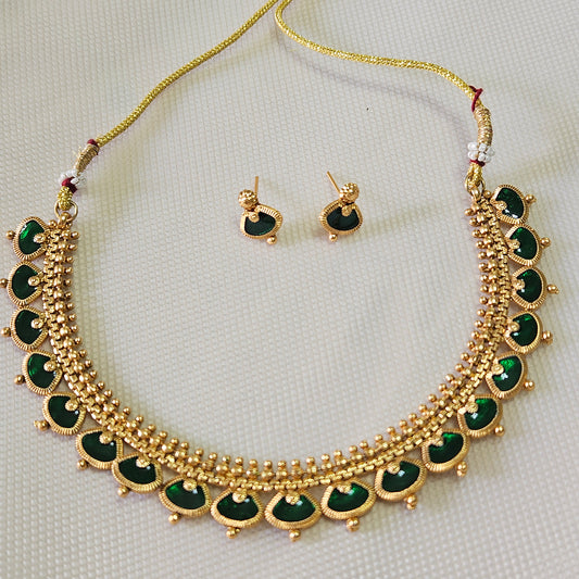 Nagapadam necklace set green