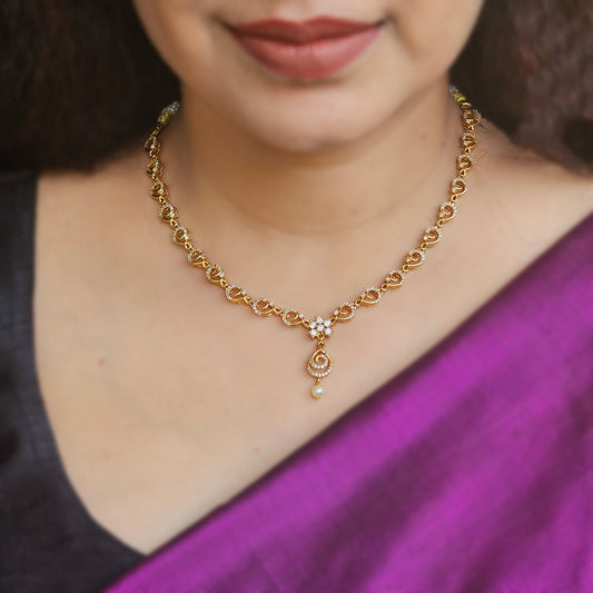 Gold plated necklace with earrings
