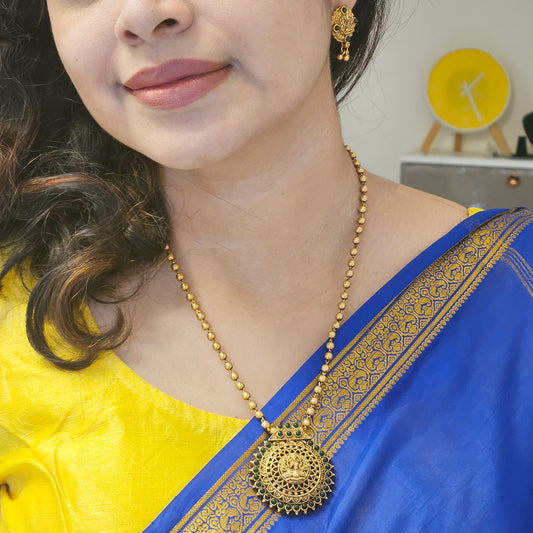 Short haram Golden beads -Lakshmi Pendant Green