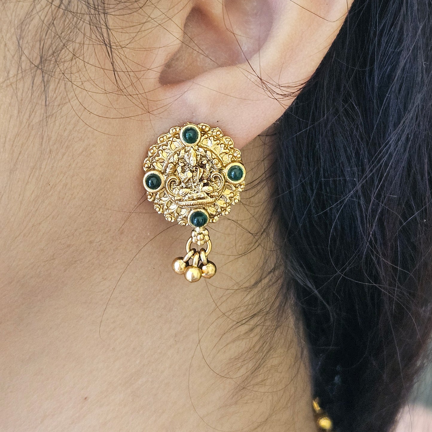 Short haram Golden beads -Lakshmi Pendant Green