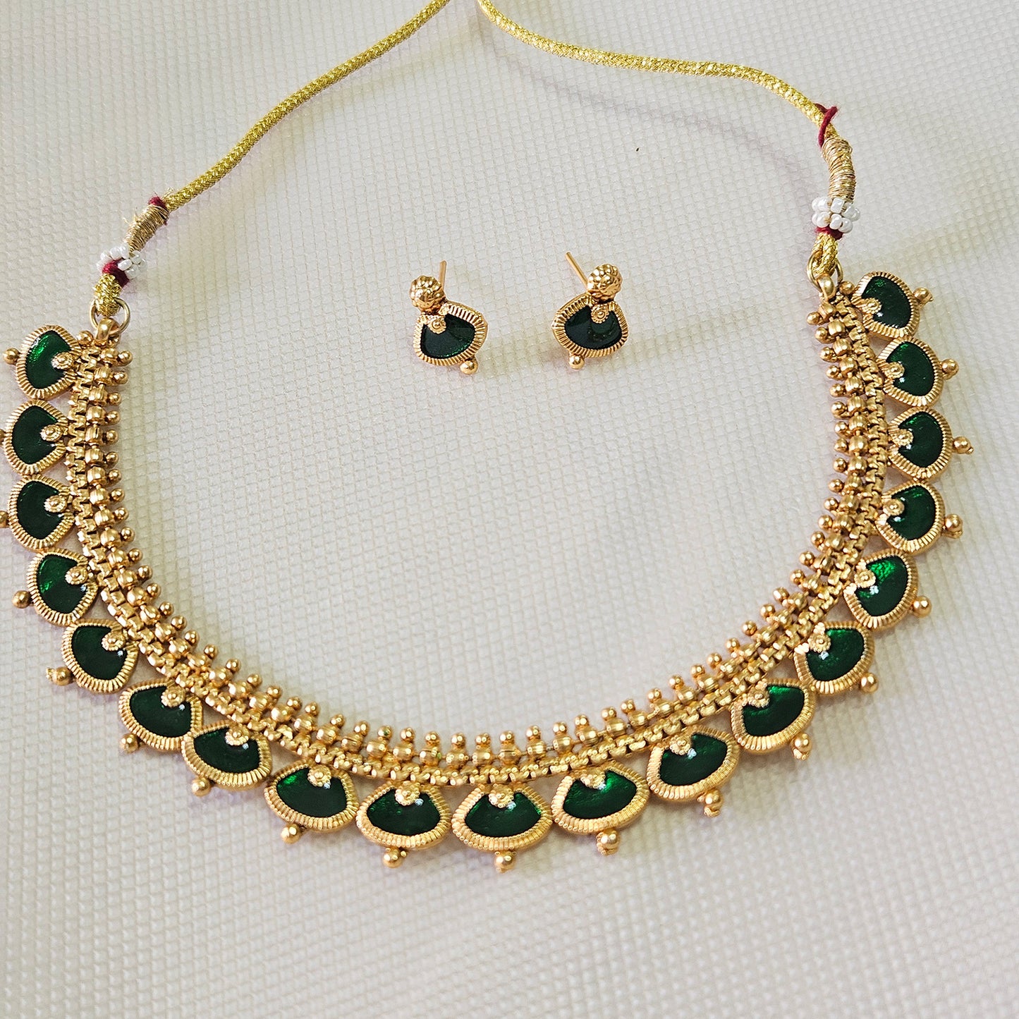 Nagapadam necklace set green