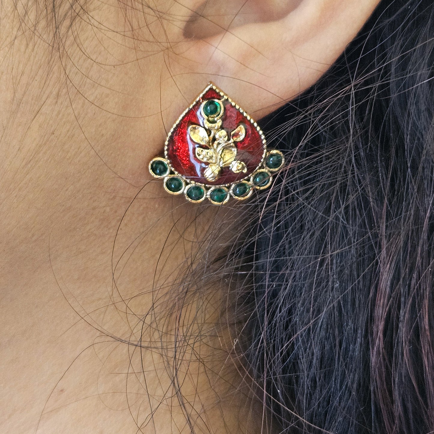 Short haram Ruby and Green