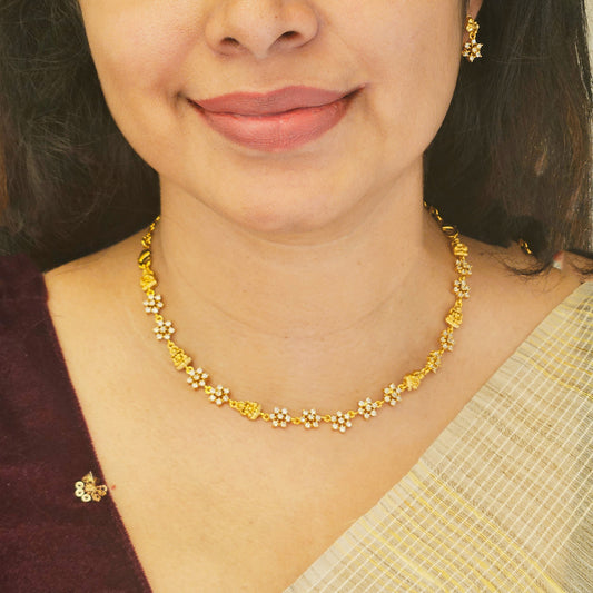 Simple Lakshmi necklace