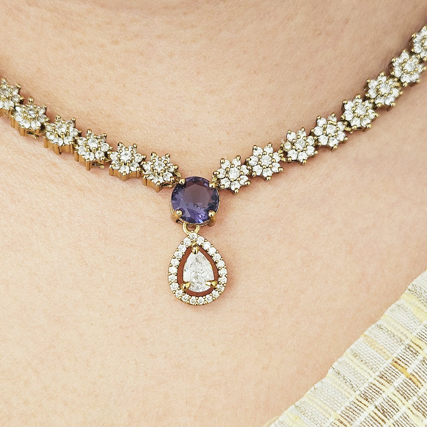 Ad stone necklace purple